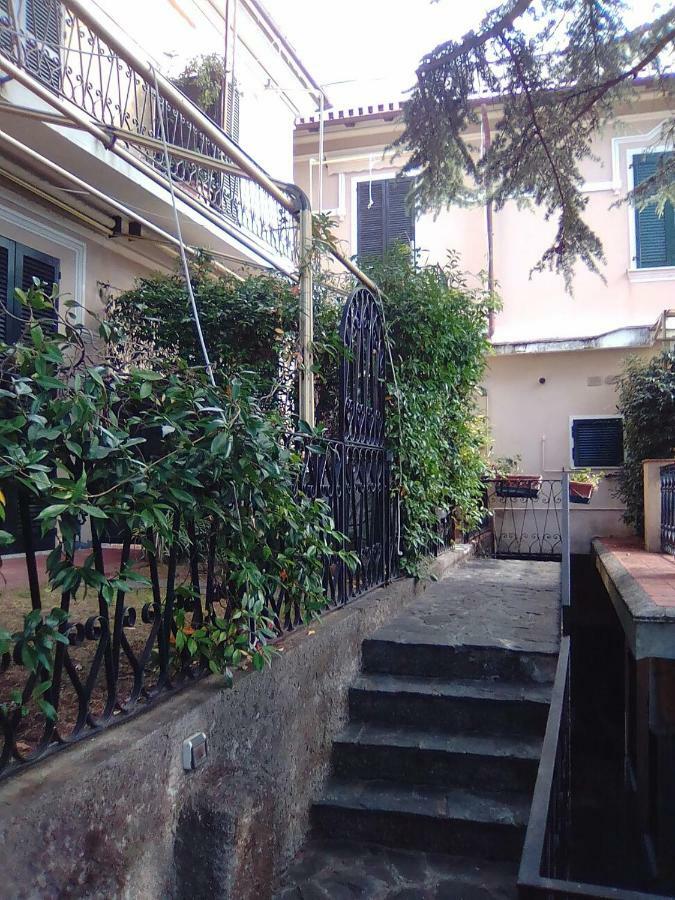 Lorenzo Apartment レヴァント エクステリア 写真